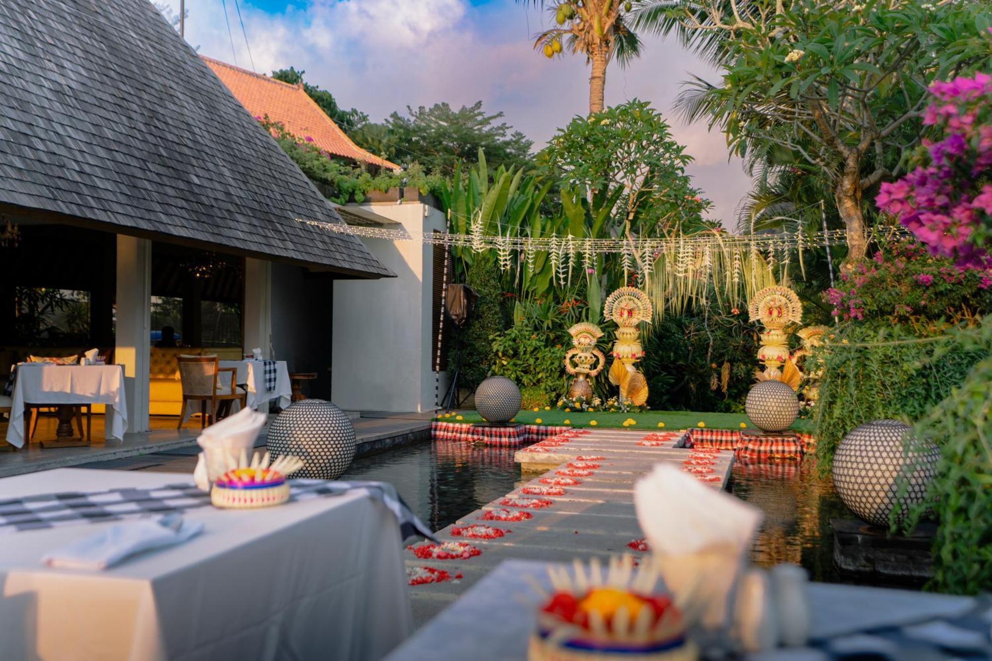 โกยา บูทิก รีสอร์ต Hotel อูบุด ภายนอก รูปภาพ A villa in Bali