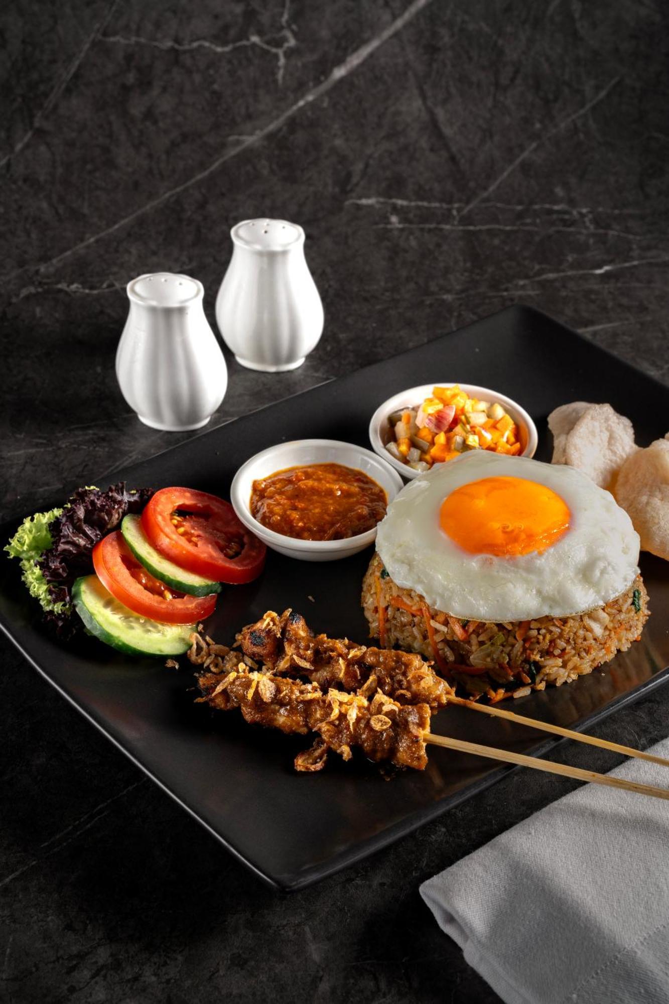 โกยา บูทิก รีสอร์ต Hotel อูบุด ภายนอก รูปภาพ Nasi goreng